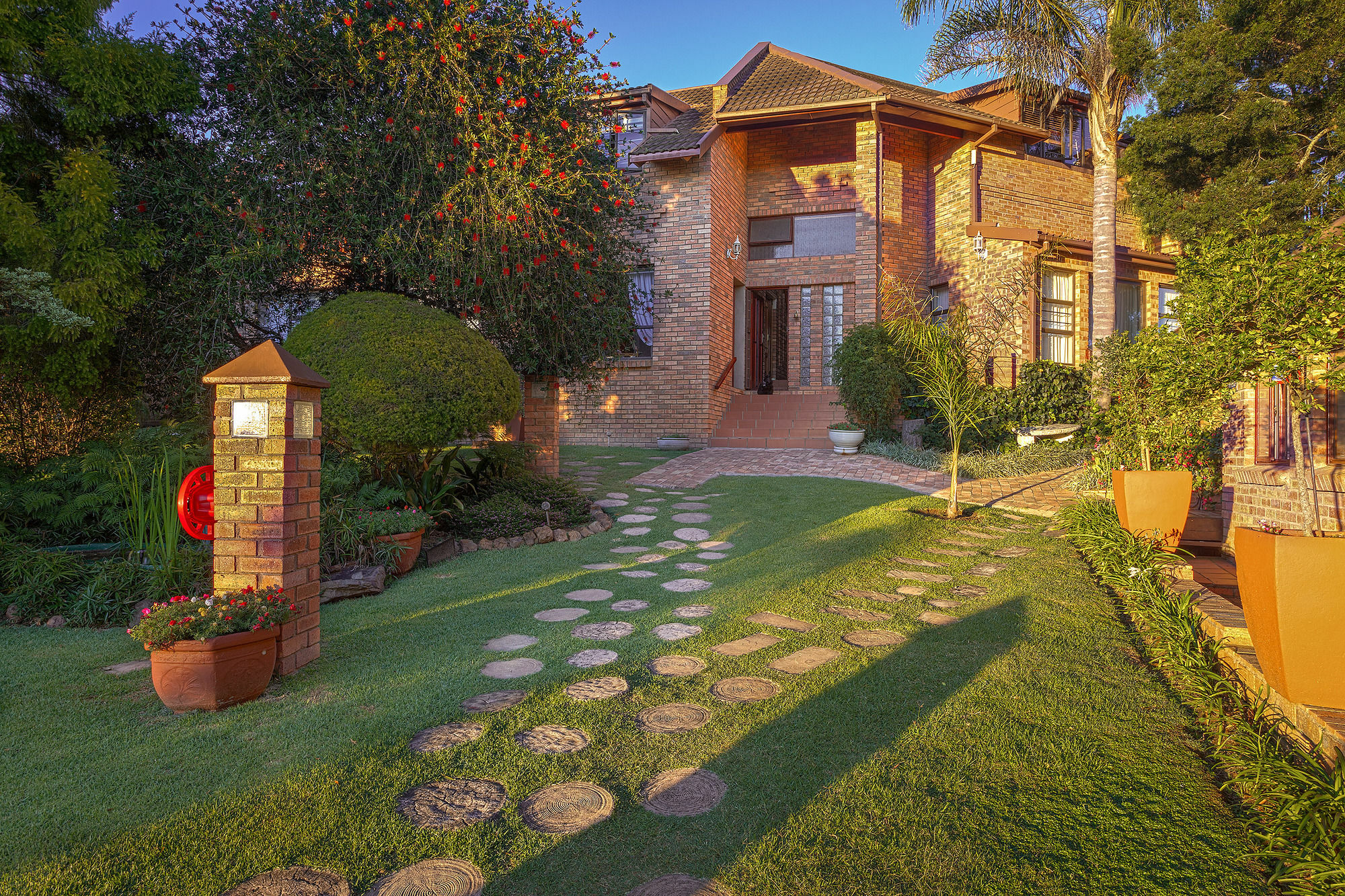Jenny's Guest House Grahamstown Extérieur photo