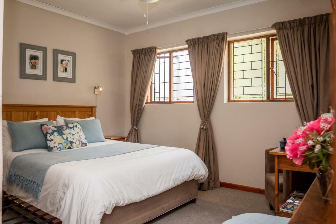 Jenny's Guest House Grahamstown Extérieur photo